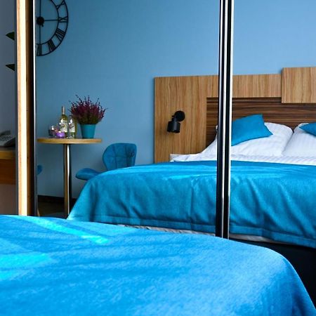Aparthotel Legnica - Apartamenty Z Aneksem Kuchennym Eksteriør bilde